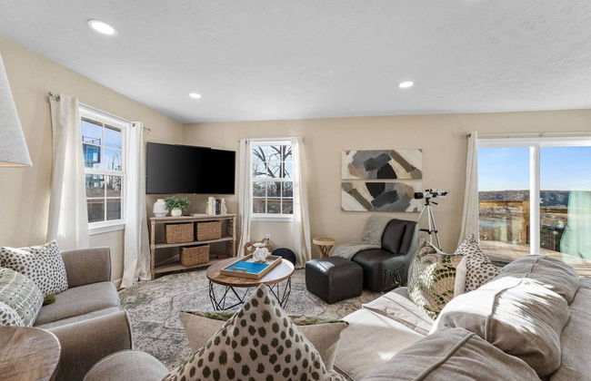 Hot Tub-Firepit-Bunkroom near Crick - Foto 13