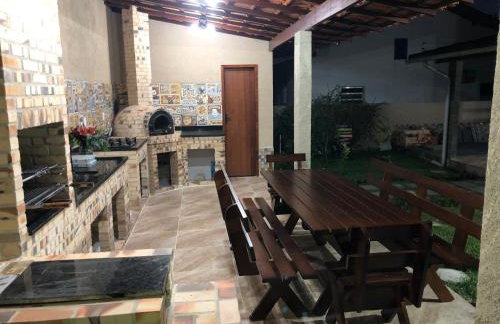 Casa com piscina, ar condicionado, campo de futebol e área gourmet a um quarteirão da lagoa de Praia Seca - Foto 7