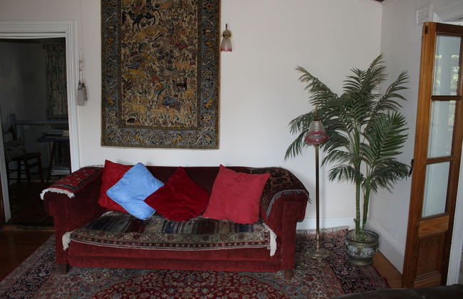 Hillside Cottage - Photo 3