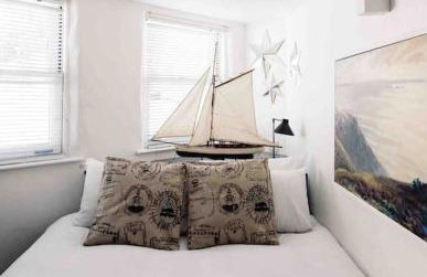 The Old Stores, Luxury beach side selfcatered holiday cottage above the beach - Foto 17