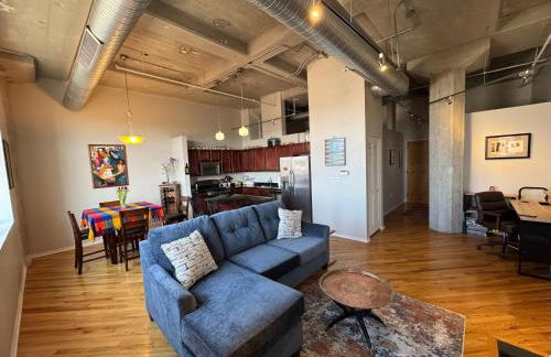 World Cup Luxury Loft -Steps to Fan Fest - Heart of KC Crossroads - 30 Night Min - Foto 24