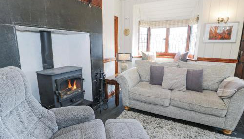 Bwthyn y Coediwr The Woodcutters Cottage - Foto 3