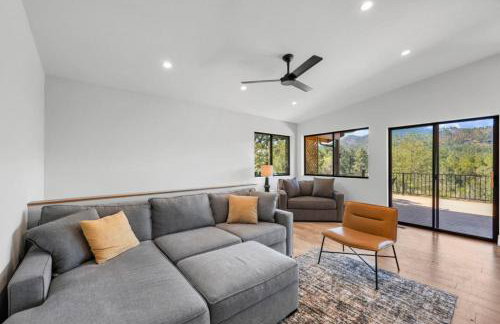 Summit Lodge- Sleeps 10, 4 Full Bath, Pet Friendly - Foto 23