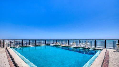Beachfront with a pool at Ocean Trillium Condo ~ 101 - Foto 2, Other