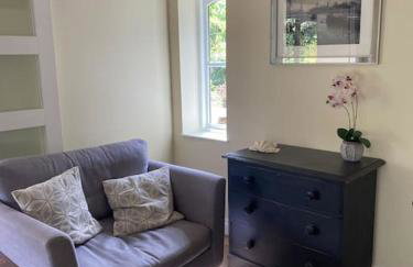 Lovely quiet cottage Sleeps 4 adults, 4 children, Dog Friendly - Photo 68