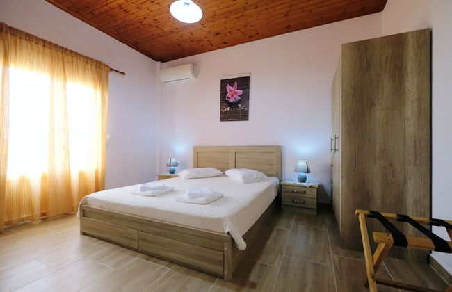 Fergani Apartments - Photo 9