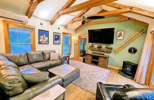 Waterfront 8 acres privacy and 5 min to LL Bean! - Foto 1