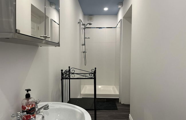 Blaydonburn - Sleeps 4,5 - Parking - Hottub - Yard - Photo 23