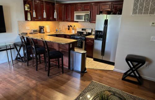 NY - NJ Tennis Suites - Sleeps 40 - 15 Mins to NYC - Foto 79