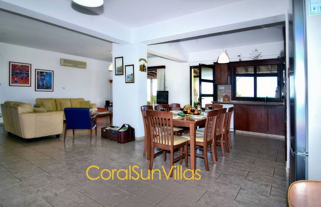 Nature - Direct To Sandy Beach, Impressive Villa, Quiet Area - Foto 36