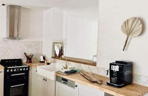 La Gannatoise Family home with garden - Foto 9