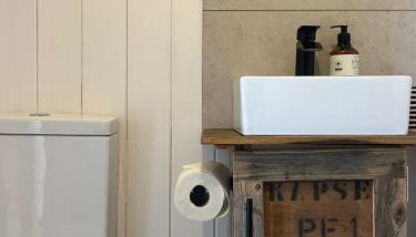 Shepherds Huts - Photo 3