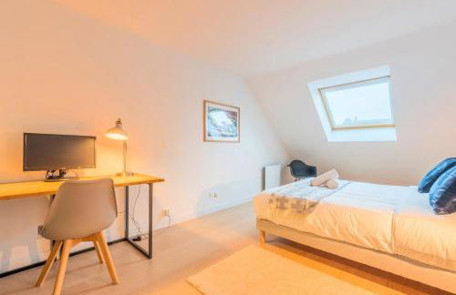 3 bedroom apartment with parking & balconies - Foto 23