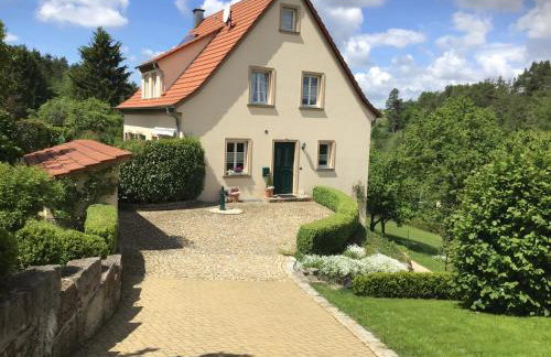 Zum Hermannsberg - Foto 1