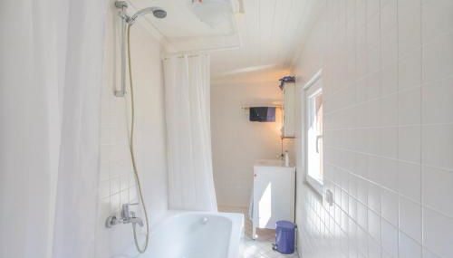 Schwarzwaldhütte am Bach mit Sauna - Foto 2