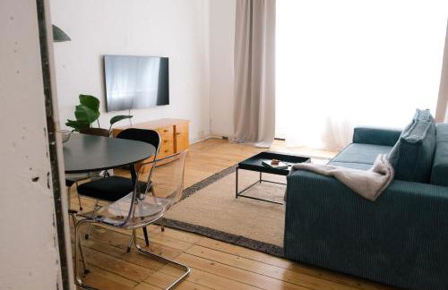 Spacious 3BR Apartment at Schillerkiez - Groups & Families - Foto 34