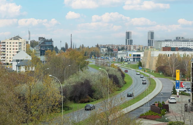 Modern Apartment in Rzeszów by Renters - Foto 39