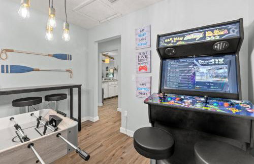 Fanta Sea - Private Seasonal Hot Tub, Game Room, Walk to Beach, Pets OK, & More! - Foto 11