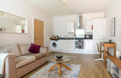 1 Bed Apartment - Redhill Central, Surrey, Gatwick #3 - Foto 4