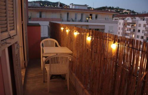 Le Cocon Niçois Studio Cozy et Lumineux avec Parking - Photo 14