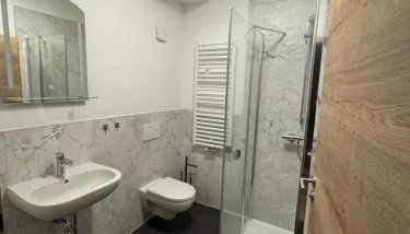 Apartment Zum Schlosspark Lauchhammer - Foto 4, Shower