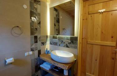 The Cocoon and olives Hut - Foto 72