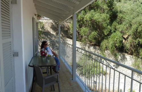 Mandraki House Upper, 100m from Kaminaki Beach - Foto 2