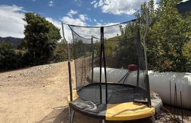 Large Off-Grid Luxury Cabin- creek land & views - Foto 52