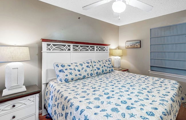 Tradewinds Condos by Hosteeva - Foto 18