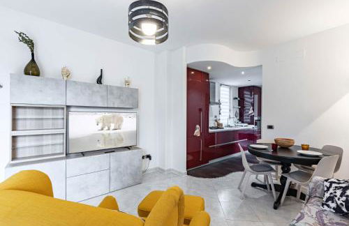 GuestHost - Cagliari Flat near the Station with Balcony! - Foto 3