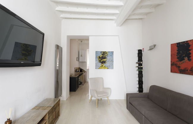 Stylish Apartment Close To Piazza Navona - Photo 18