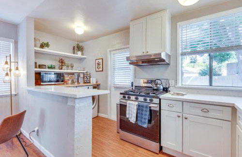 1 Mi to Shopping and Dining Central Burbank Duplex - Foto 4