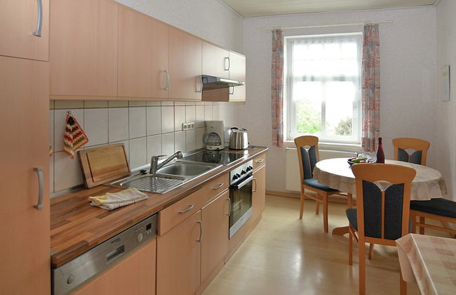 Spacious Farmhouse in Friedrichsfeld near Forest - Foto 7