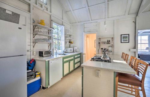 Cozy Stockbridge Cabin - Walk to Beach and Lake! - Foto 6