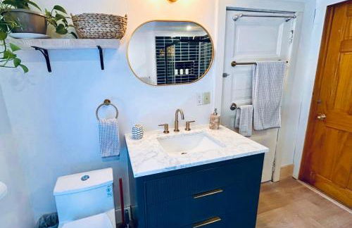 Cozy Cottage with Jacuzzi, Sauna, Fire Pit and Reading Nook! - Foto 26