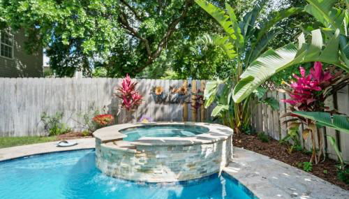 Charming Cottage w Pool, Walkable to Downtown - Foto 2