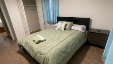 3BD, Pet Friendly House with Huge Backyard - Foto 2