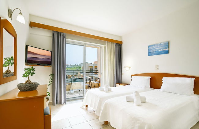 Pegasus Hotel - Foto 10