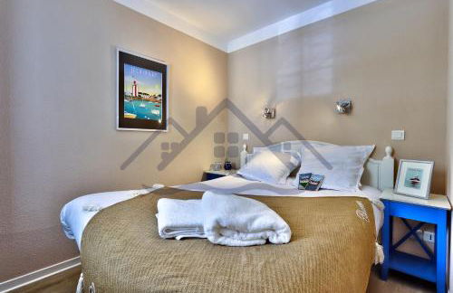 LocaLise - A18 - Appartement avec balcon - Petite vue mer à travers le palmier - Piscine de avril à septembre - Wifi inclus - Animaux admis - Draps inclus - Parking inclus - Foto 23