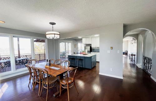 Finn's Hideaway -Modern family river home - Foto 10