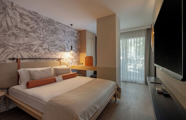 Oli Hotel And Suites - Photo 19