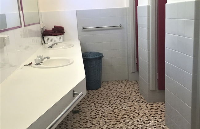 Junee Tourist Park - Photo 53