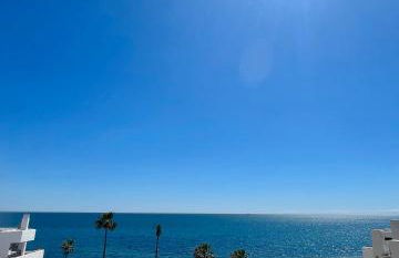 BEACHFRONT Penthouse Luxury - Photo 76