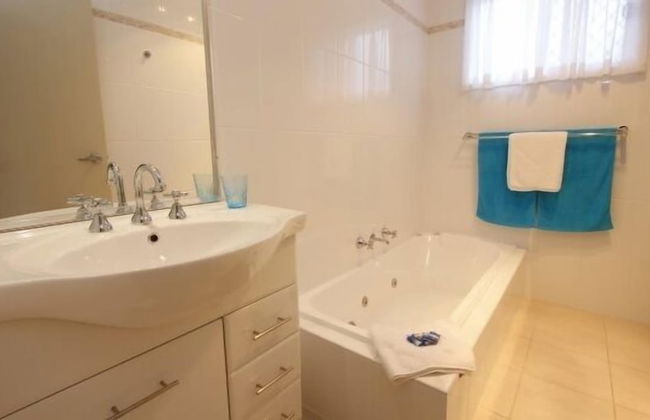 Windang Beach Tourist Park - Photo 37