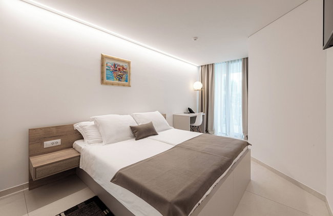 Joel Hotel - Photo 13