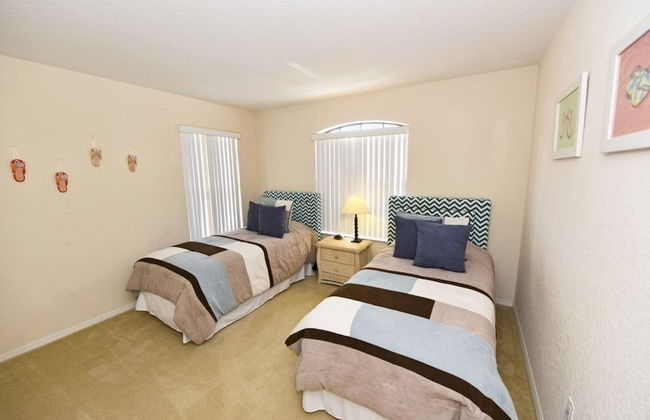 Cozy 5bed High Grove Resort W Pool, Spa, Game Rm, Mins To Disney-133 5 Bedroom Home by RedAwning - Foto 5