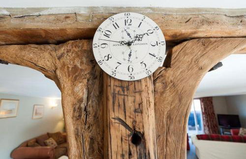 Marshlands House, Sleeps 16 - Country barn with hot tub - Foto 32