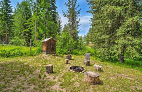 Cute Donnelly Cabin in the Woods with Fire Pit! - Photo 2