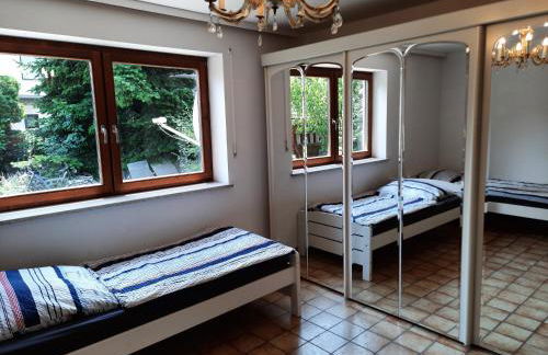 XXL apartment, 10 beds, 4 sleep-rooms, 140qm, 2 WC, 2 shower && - Foto 18