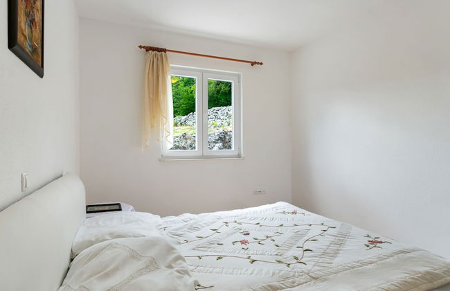 Home Near Red Lake in Ricice - Foto 16